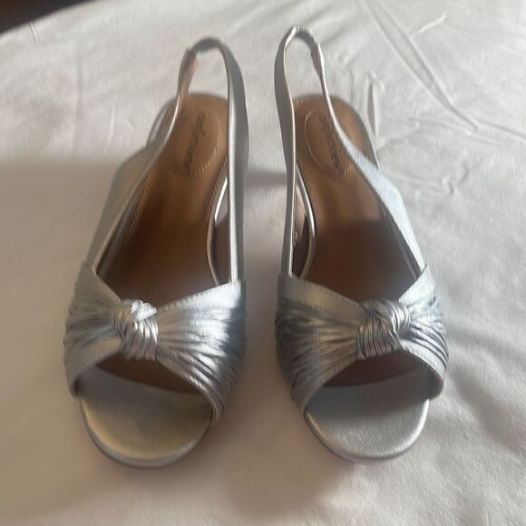 Comfort View Women’s Slingback Shoes New - Picture 1 of 5